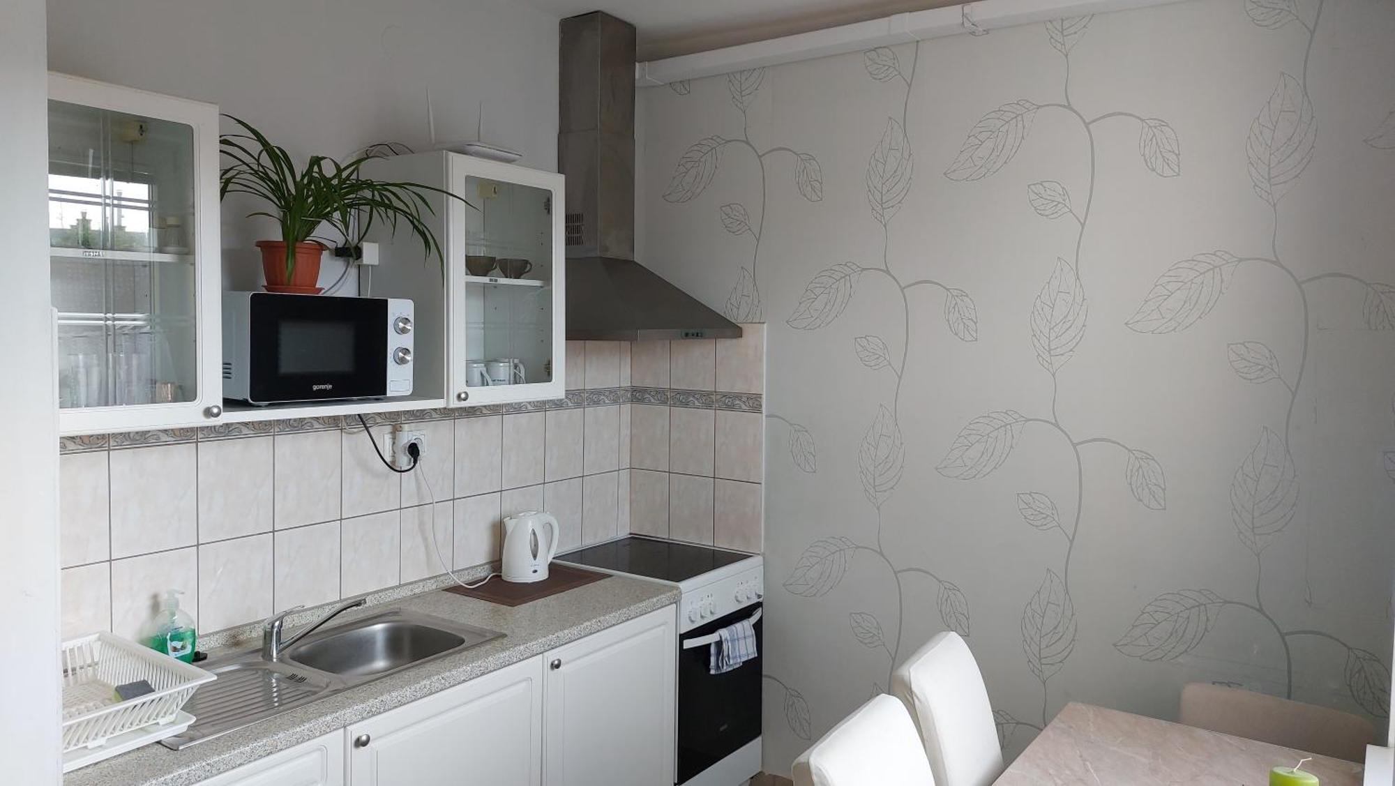 Gabi Apartman Hajdúszoboszló 外观 照片